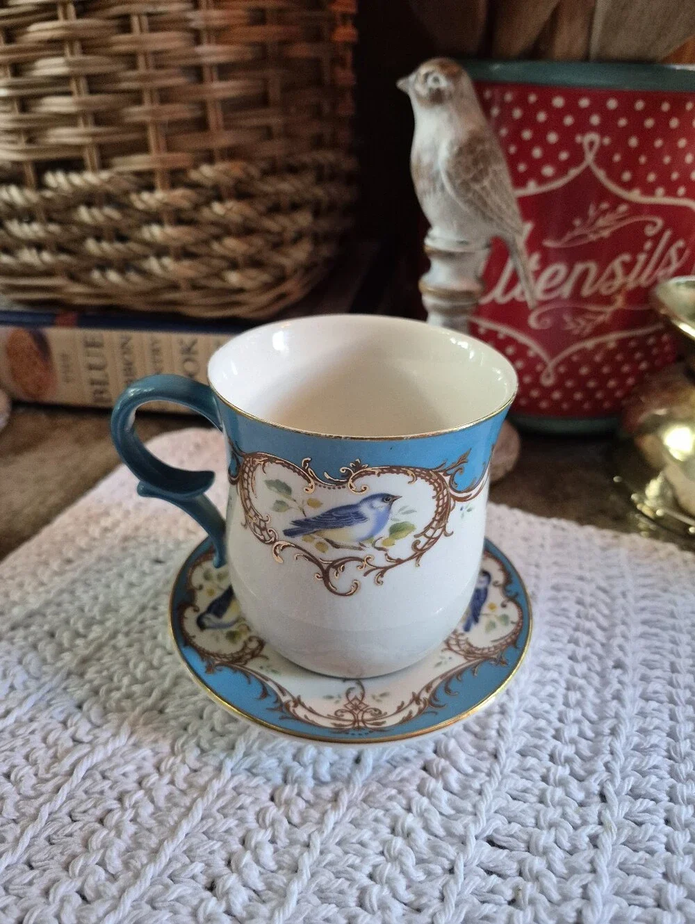 Vtg Gracie China Coastline Imports Teacup & Saucer Gold Scroll Blue Bird Pattern